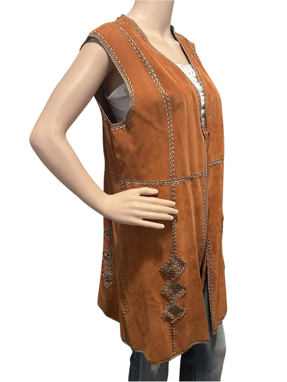Mechant Suede Vest with Crochet Trim Sz M - Picture 4 of 7